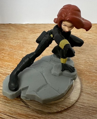 Black widow disney - black,
