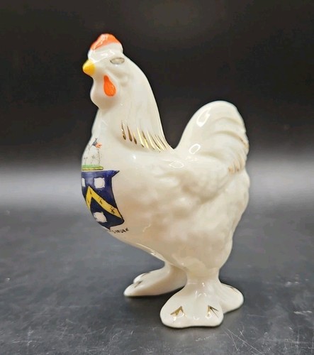 Arcadian crested ware standing - crested,