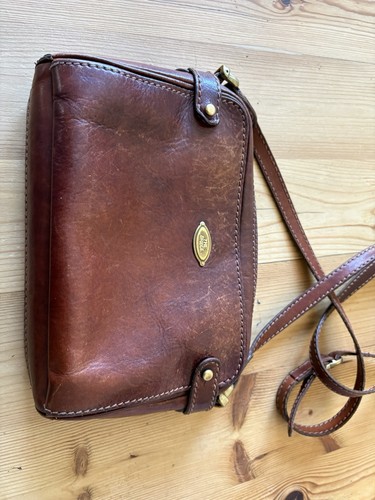 The bridge leather crossbody - leather,