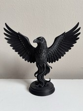 🖤 Gothic Raven Statue –