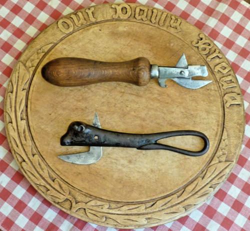 Bull can opener - opener, wooden
