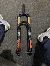 Fox factory 36 float Grip 2