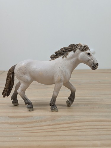 Schleich camargue mare horse - schleich,