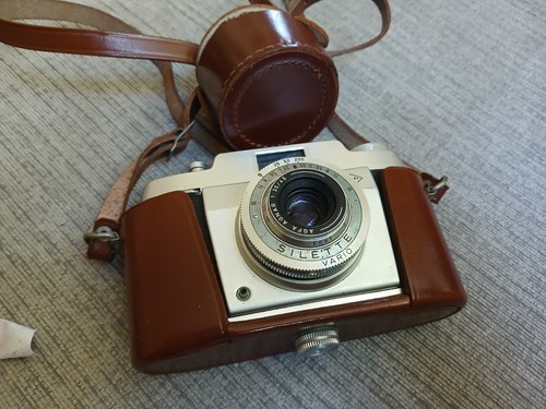Agfa silette 35mm film camera - film,