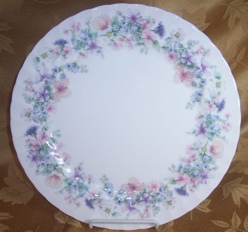 Beautiful wedgwood bone china - beautiful,