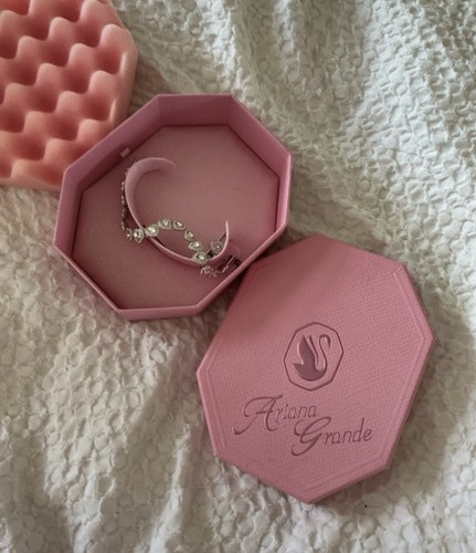 Swarovski ariana grande - swarovski,
