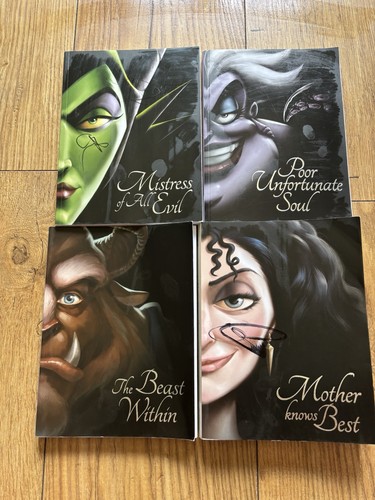 Disney villains book lot - disney,