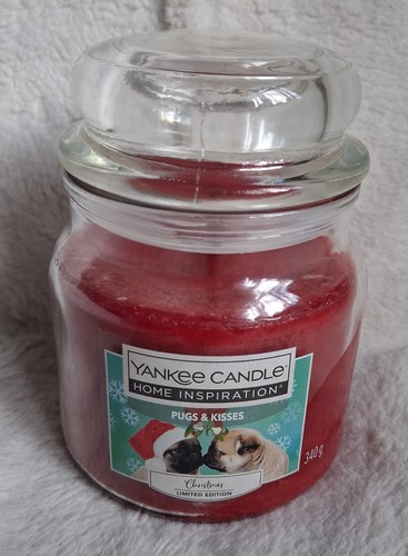Yankee candle pugs and - yankee, kisses