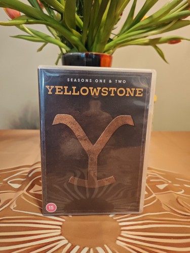 Yellowstone seasons one - yellowstone:,