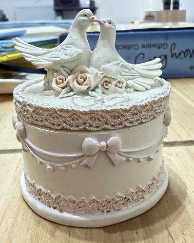 Dove wedding trinket - dove, resin