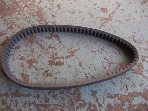 Yamaha majesty 125 - drive, belt