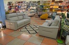 EgoItaliano Odette Leather Sofas Two Piece Suite 3 Seater Power Recliner & 2 Str