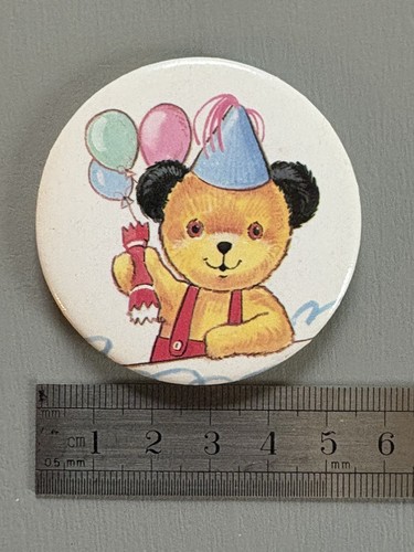 Vintage sooty pin - vintage, badge