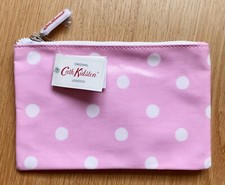 New with minor defect - Cath Kidston Zip purse sugar pink - Price drop ⬇️