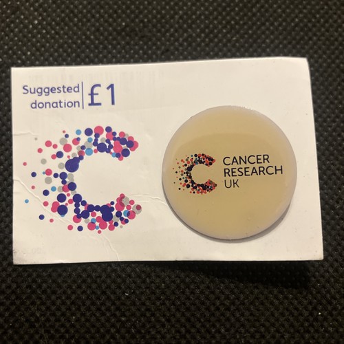 Cancer research logo pin - uk,