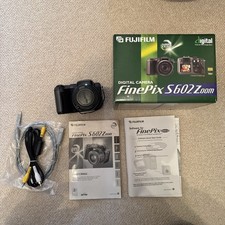 Fuji Finepix S602 Zoom Digital
