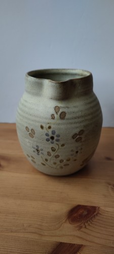 Pailton studio pottery
