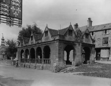 The market place at Chipping