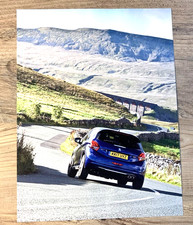 PEUGEOT SPORT 208 GTi -