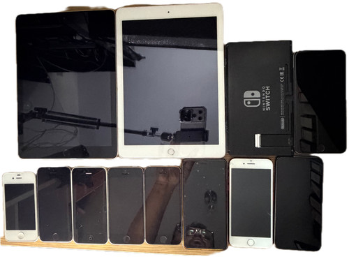 Job lot apple samsung - lot, apple,