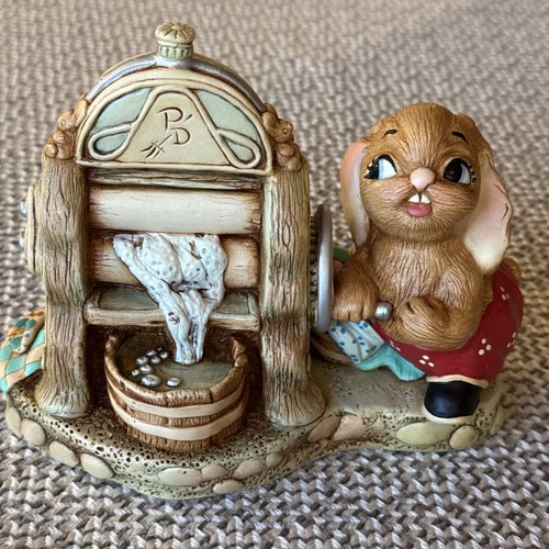 Pendelfin rabbit collectors - pendelfin,