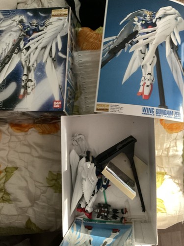 Gundam wing - zero, figure
