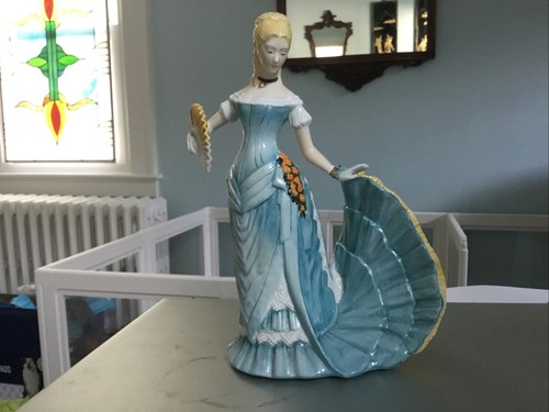 Franklin mint porcelain - mint,