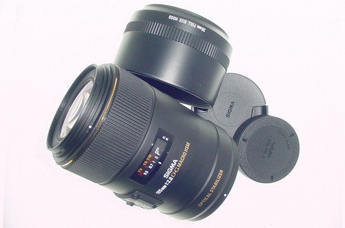 Sigma 105mm dg - f/2.8,