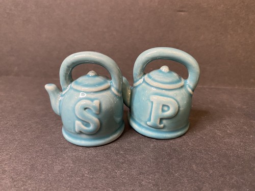Pair cracker barrel tea - of,