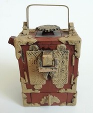 Yixing Oriental Teapot Chinese