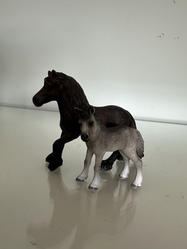 Schleich fell pony - fell, mate