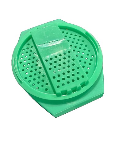 Vintage tupperware food grater - tupperware,