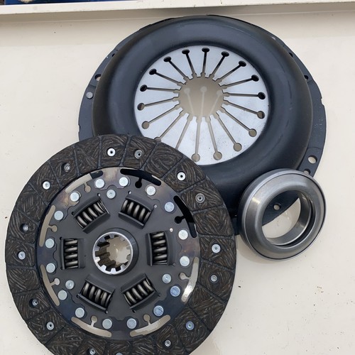 Triumph tr4a tr5 tr6 clutch - triumph,
