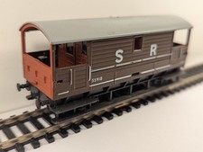 Hornby R6802 OO Gauge SR