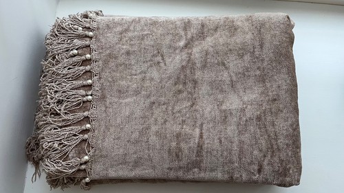 Laura ashley beige chenille - ashley,