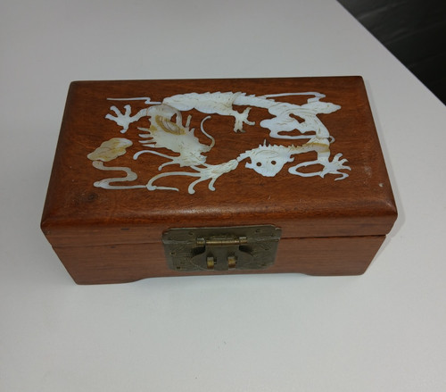 Vintage chinese dragon - vintage,