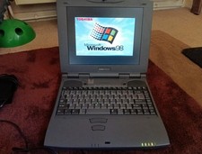 Windows 98 Laptop, Toshiba