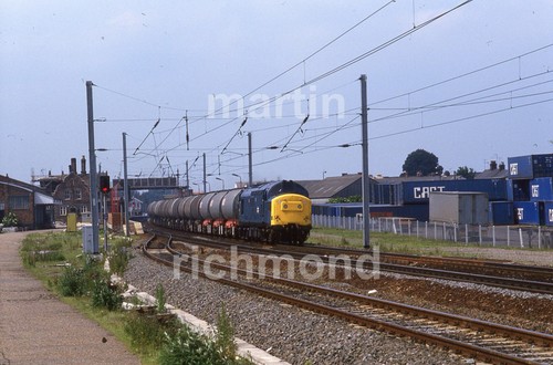 Stowmarket class 37127 - class, 37