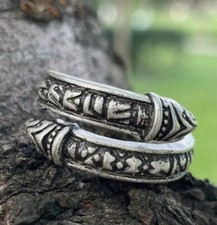 Vintage Dragon Heads