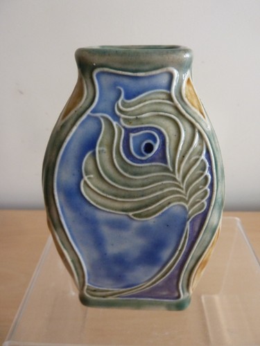 Stunning royal doulton - stunning,