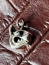 STERLING SILVER HALLMARKED BULL TERRIER PENDANT OR CHARM SET WITH DARK SAPPHIRE