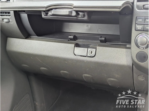 Nissan navara dashboard glove - nissan,