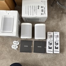 2 x Sonos One Smart Speakers- White built in Alexa 