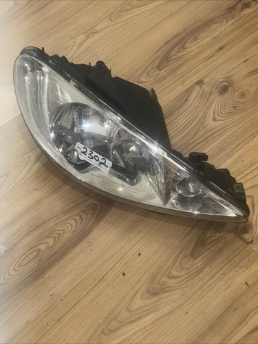 Peugeot 206 headlight mk1 - peugeot,
