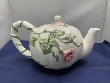 Vintage Tea Pot With Floral /