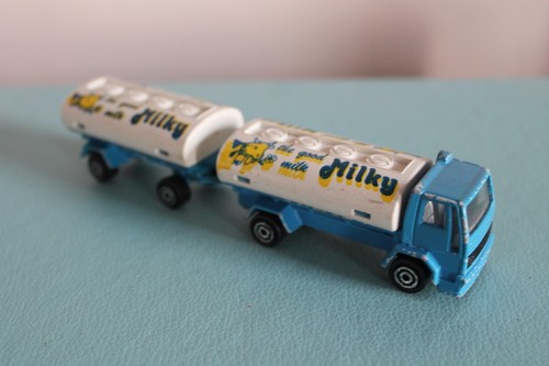 Majorette ford milk - 3”,