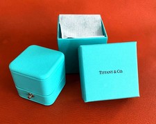 Tiffany & Co Packaging Leather Box in Hard Box For Ring