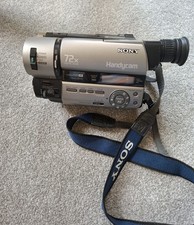 Sony Handycam CCD-TR840E  Hi8 Video8 XR camcorder 