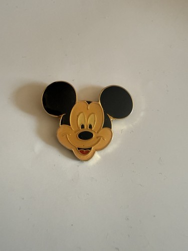 Mickey mouse vintage pin badge - vintage,