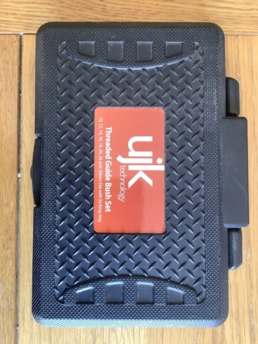 Axminster ujk metric - axminster, threaded